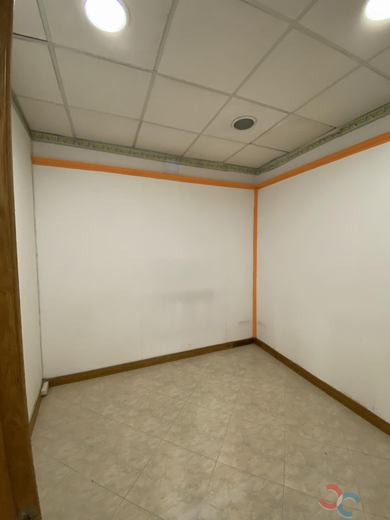 Venta de local en Marín