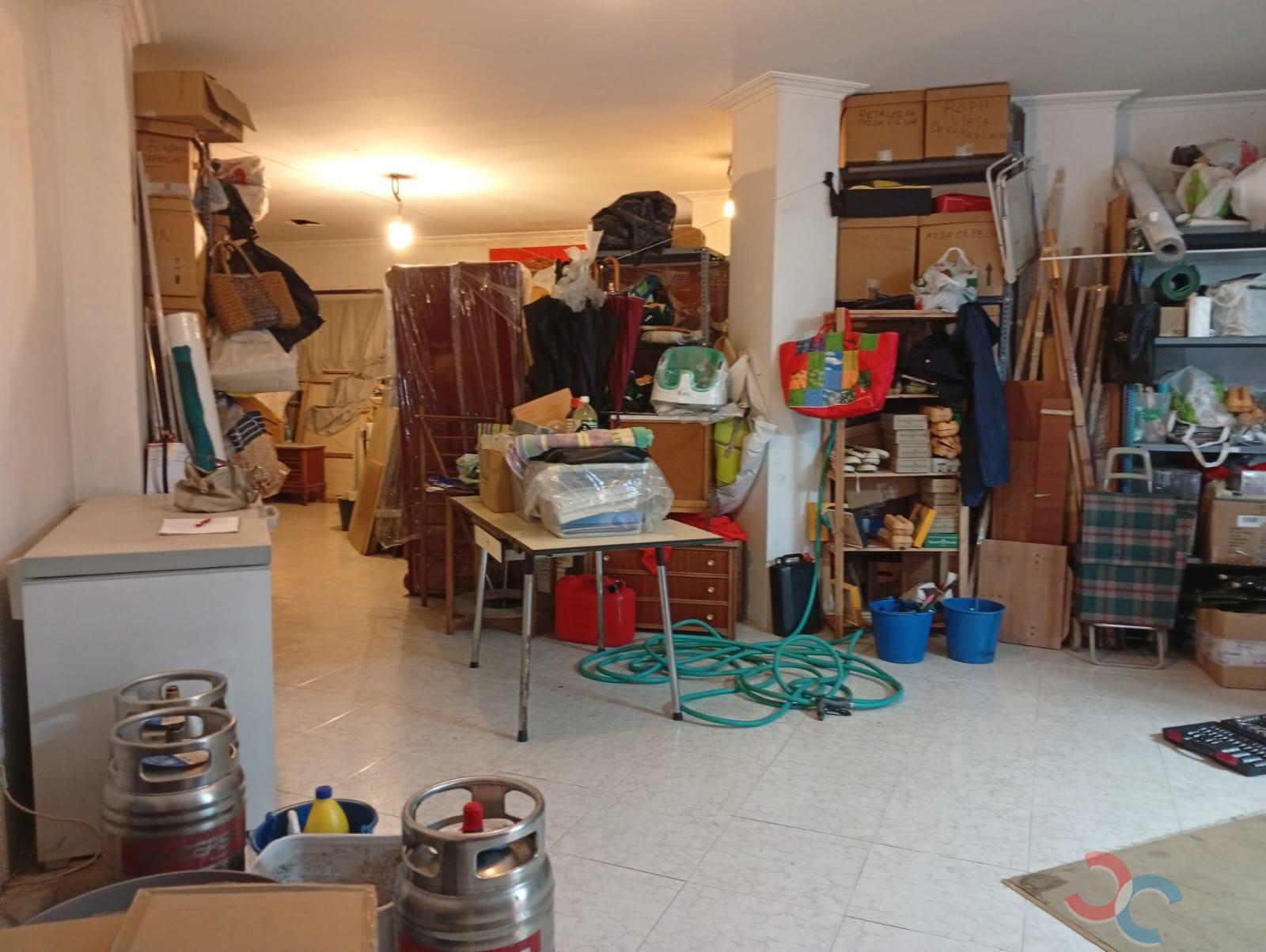 For sale of premises in Marín