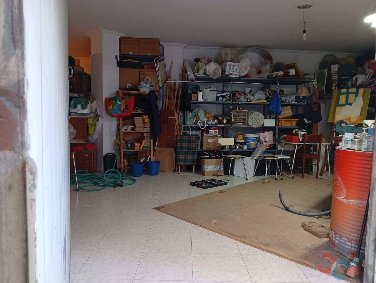 For sale of premises in Marín