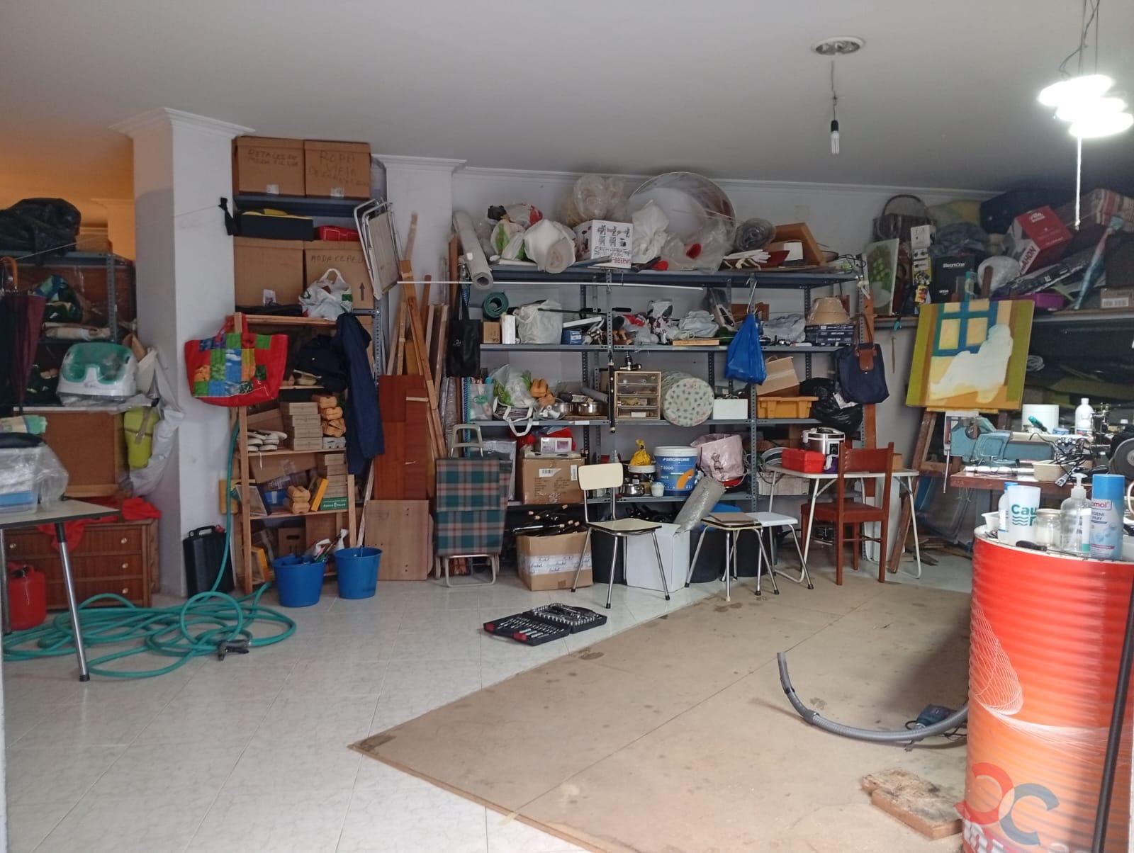 For sale of premises in Marín