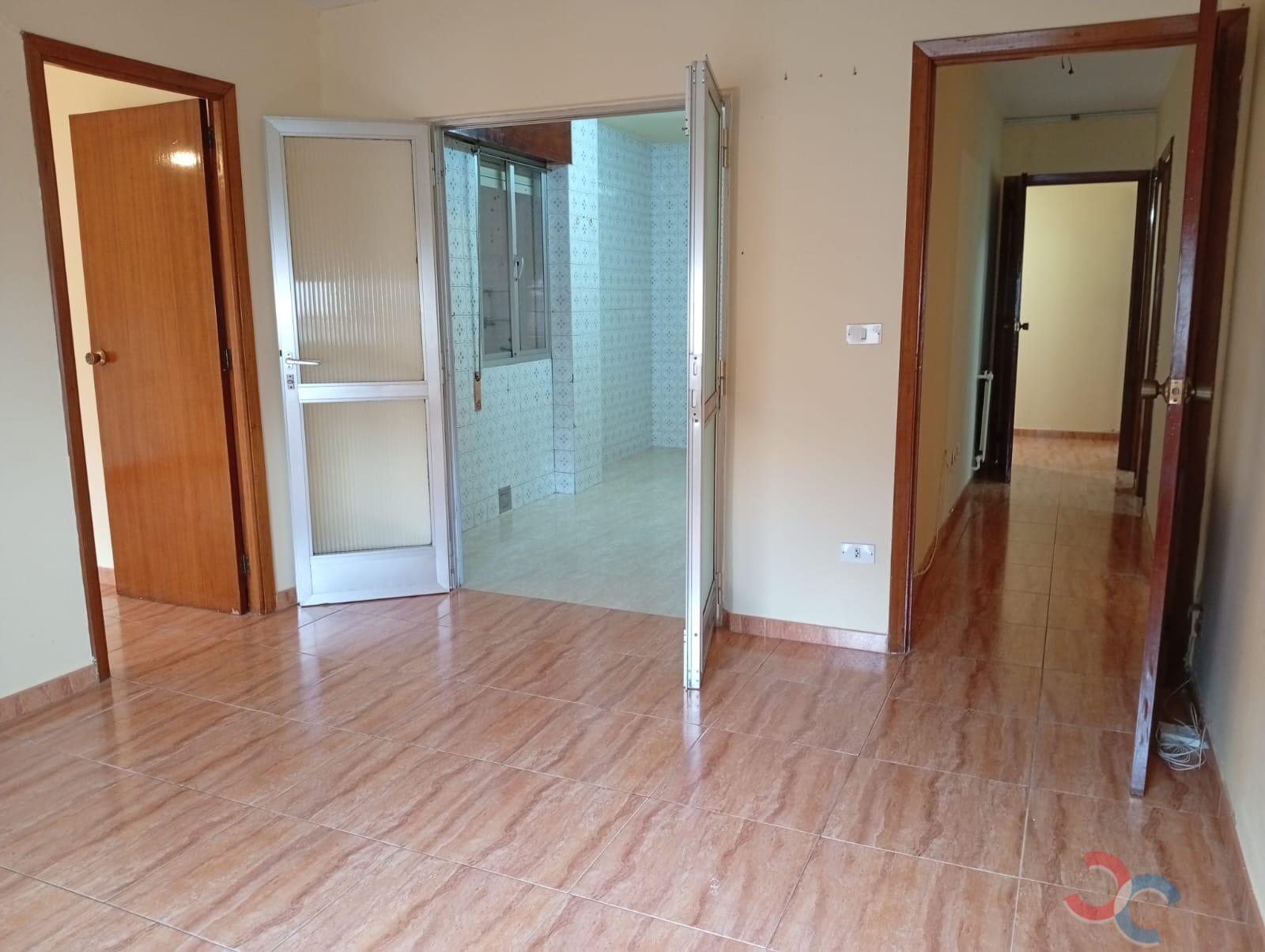Venta de piso en Marín
