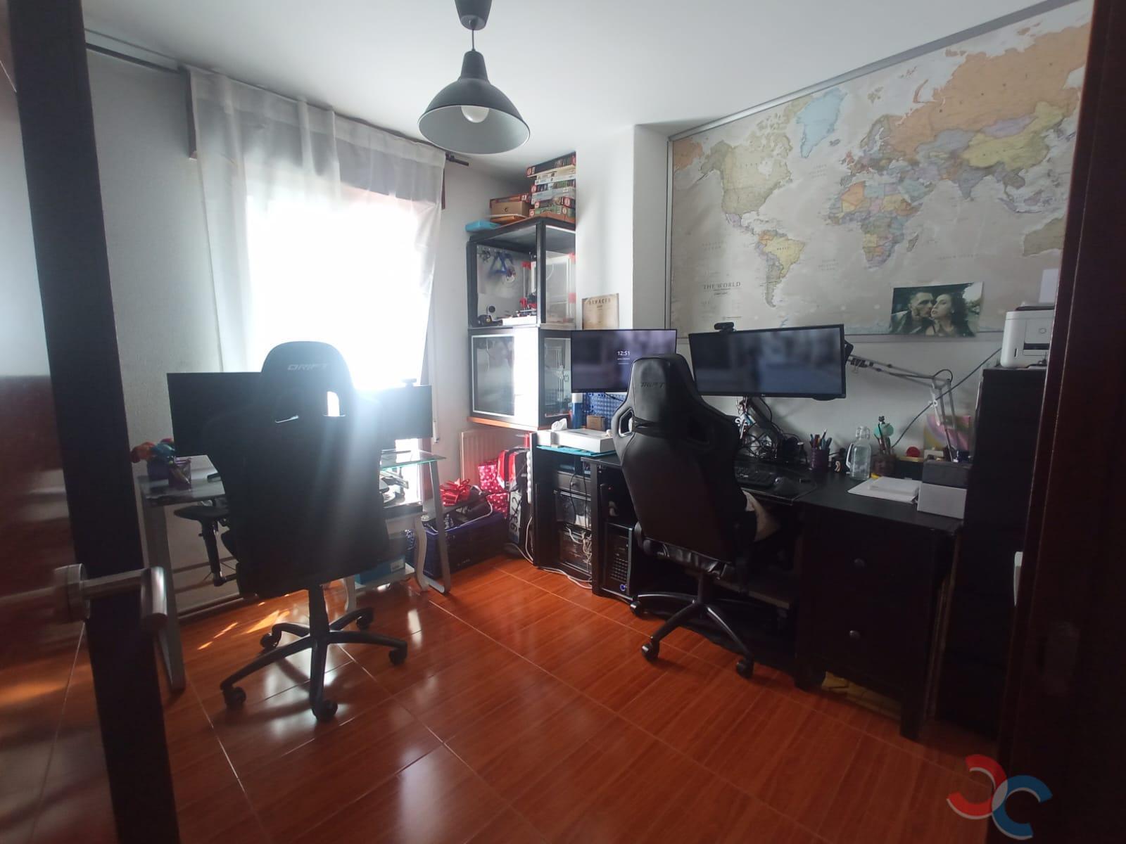 Venta de piso en Marín