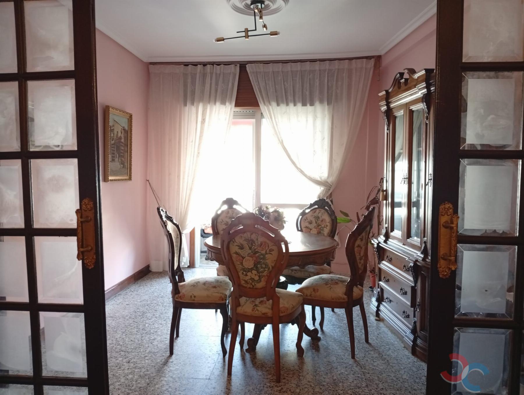 Venta de piso en Marín