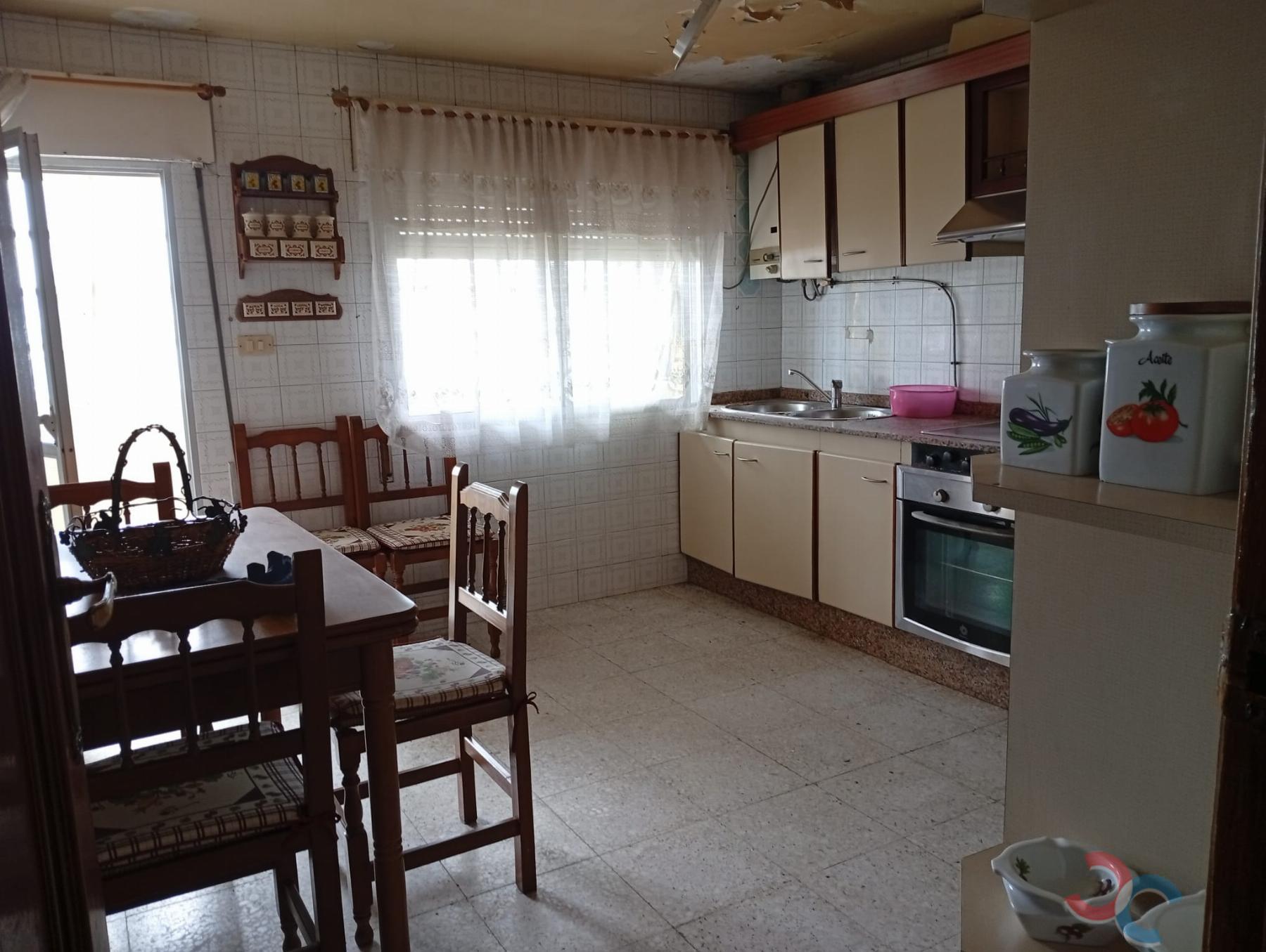 Venta de edificio en Marín