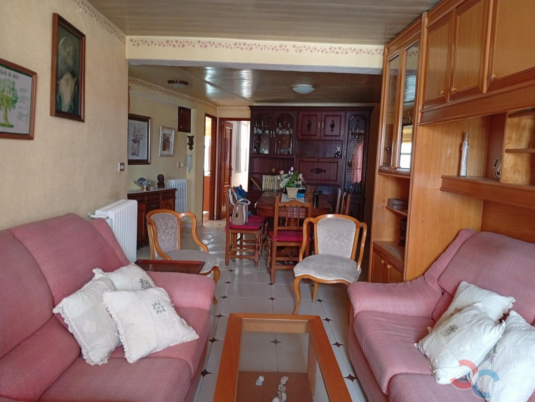 Venta de edificio en Marín