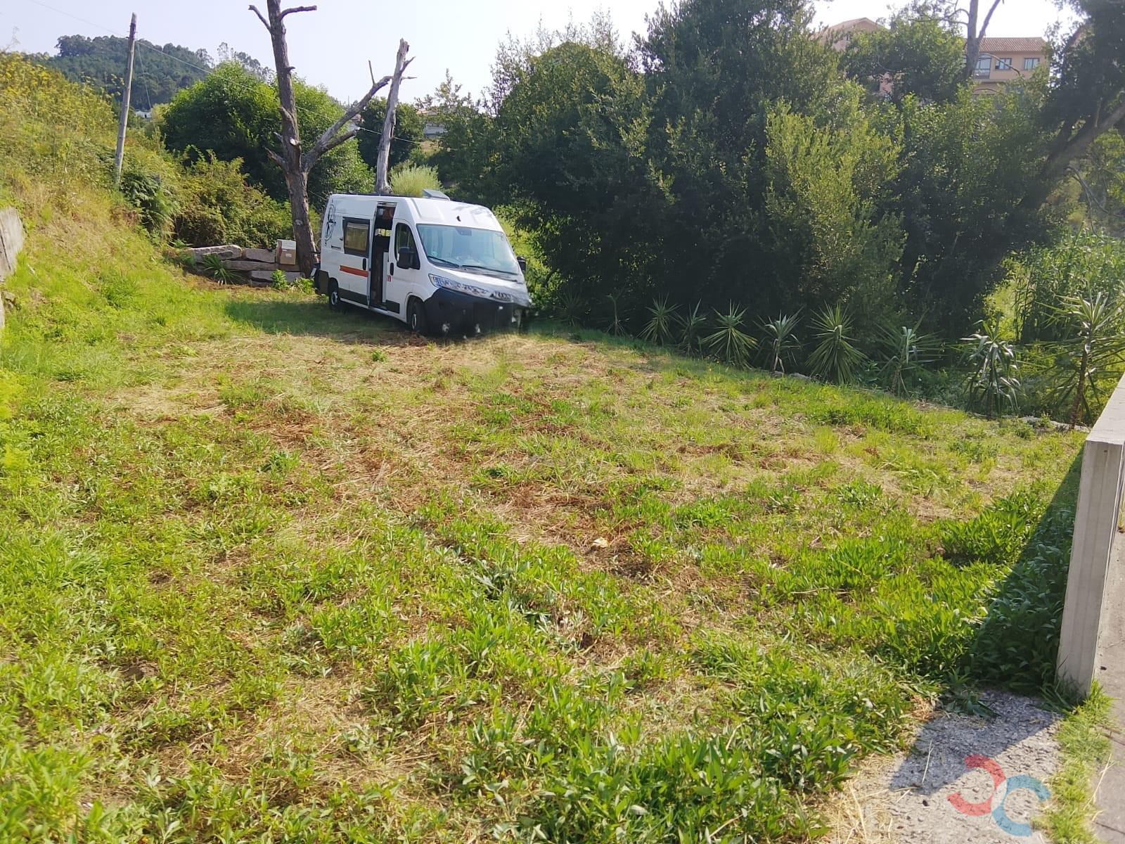 Venta de finca de recreo en Poio