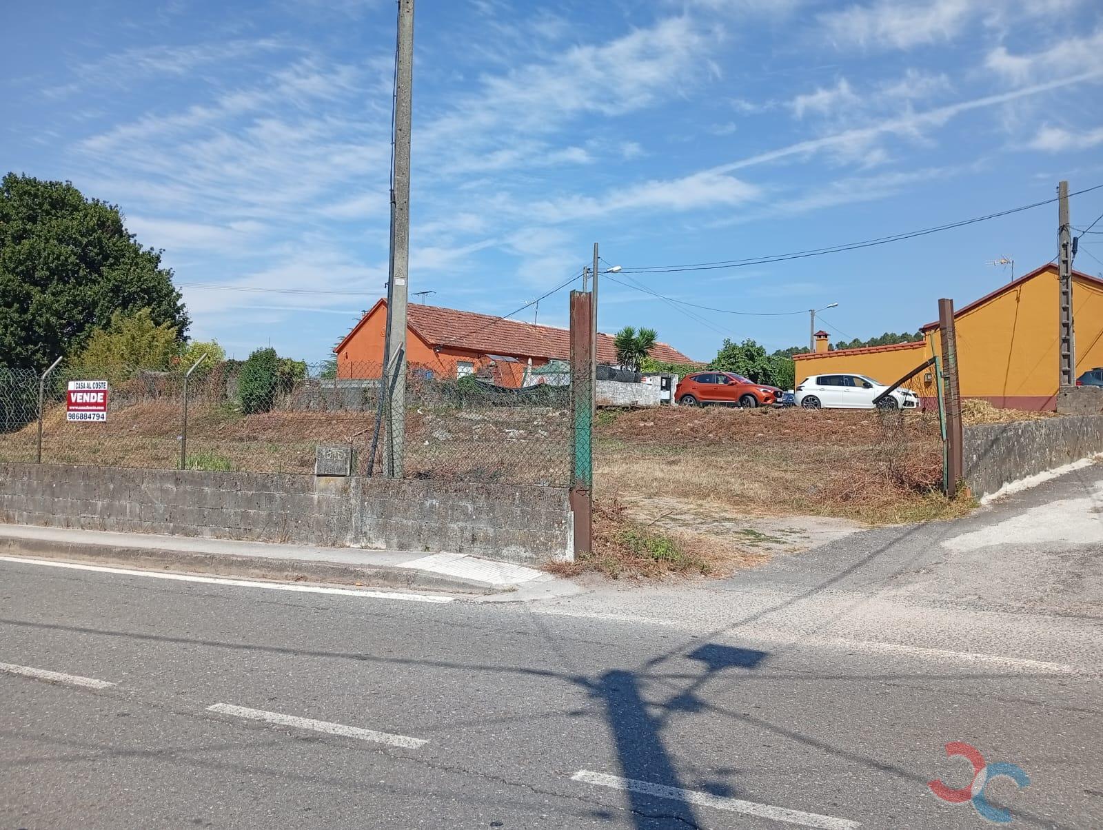 Venta de terreno en Pontevedra