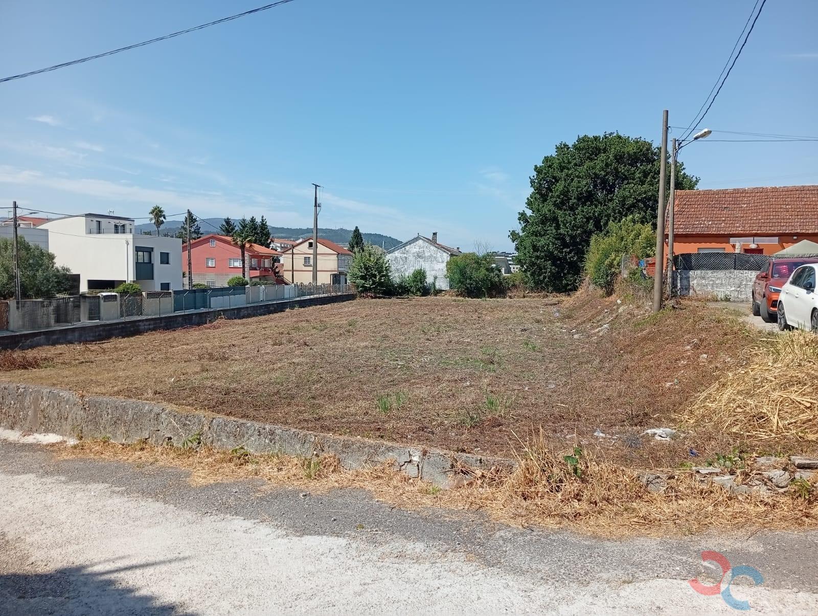 Venta de terreno en Pontevedra