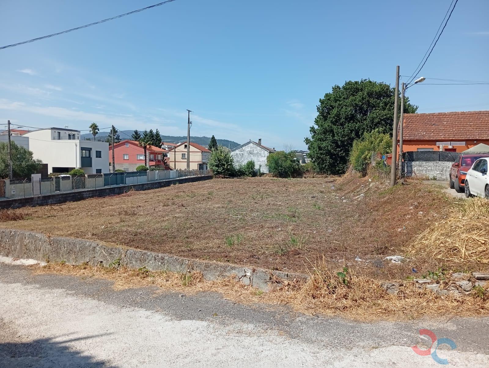 Venta de terreno en Pontevedra