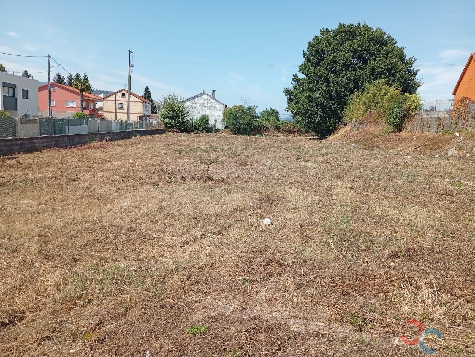 Venta de terreno en Pontevedra