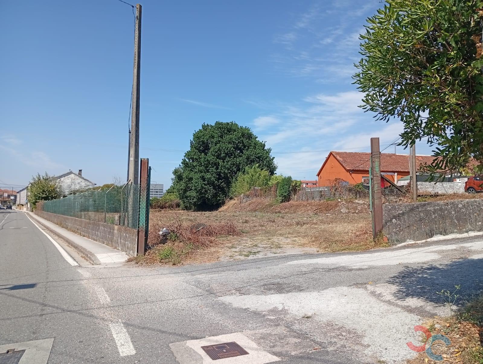 Venta de terreno en Pontevedra