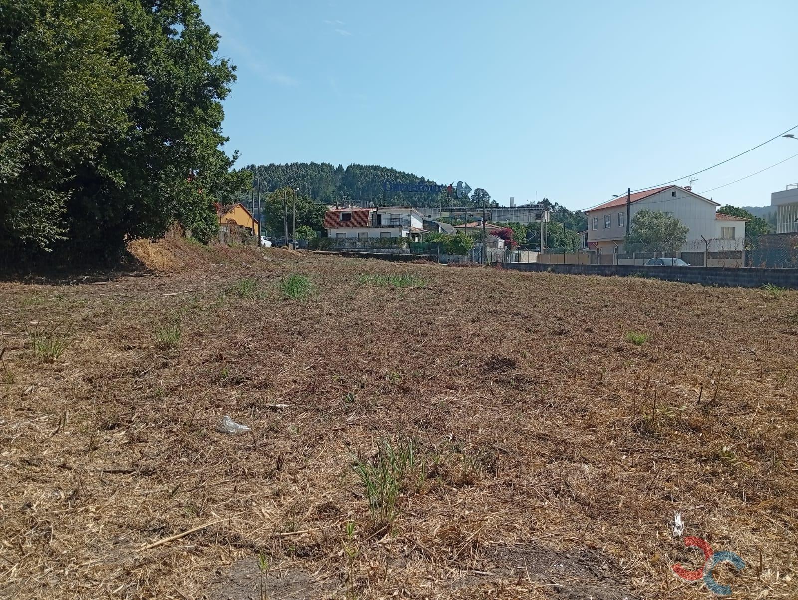 Venta de terreno en Pontevedra