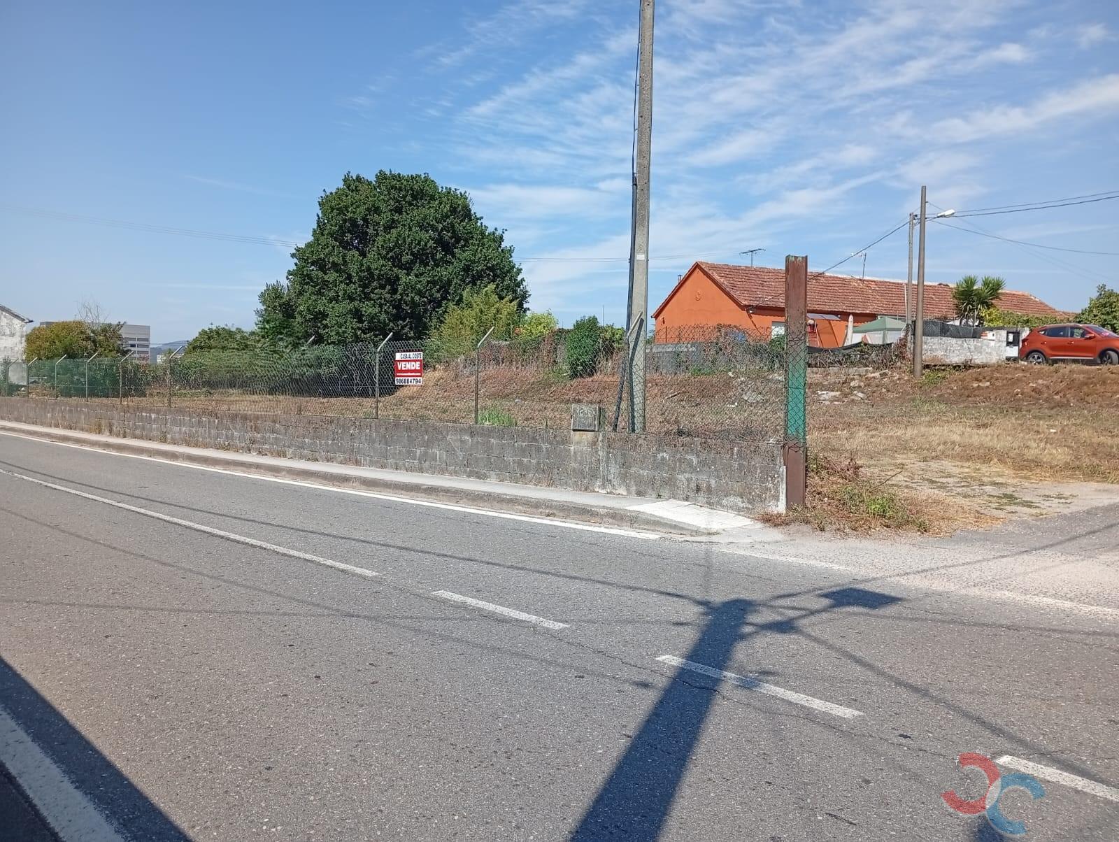 Venta de terreno en Pontevedra