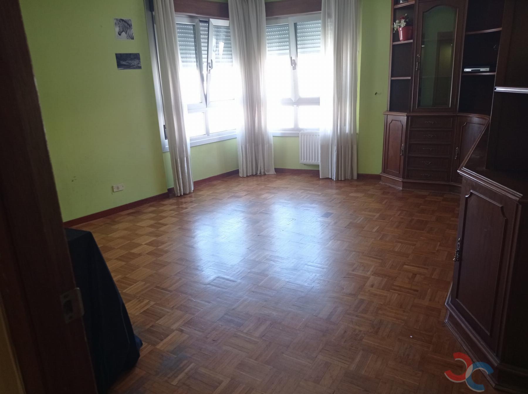 Venta de piso en Marín