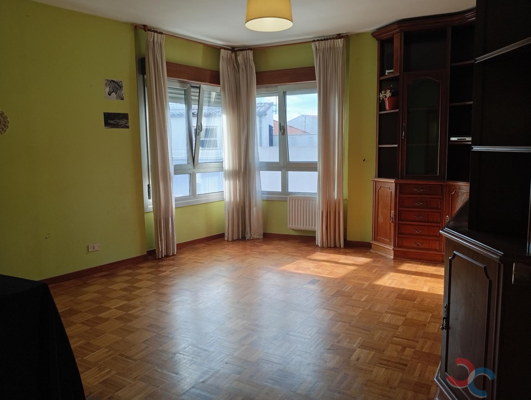 Venta de piso en Marín