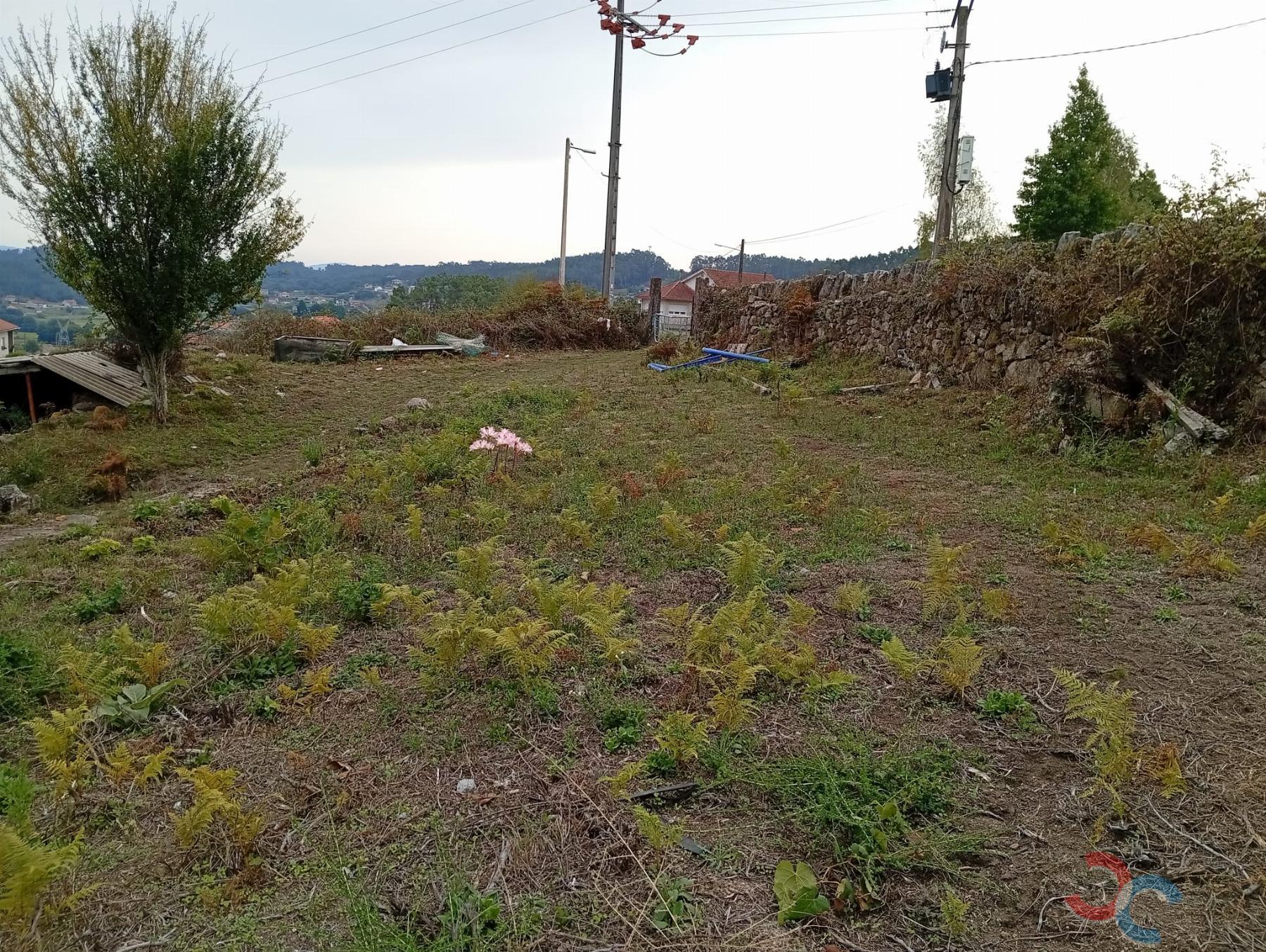 Venta de terreno en Pontevedra