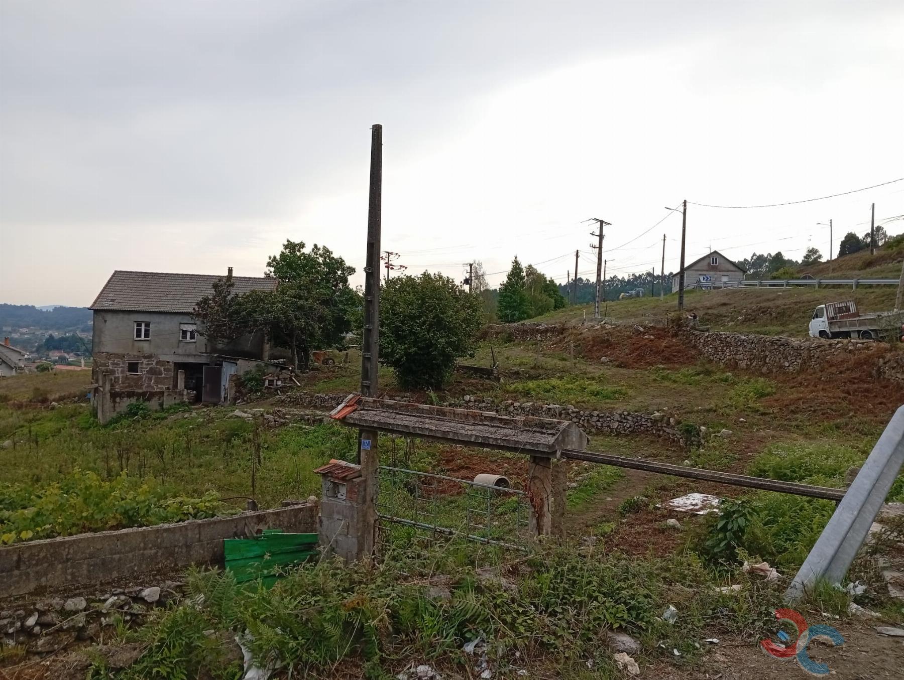 Venta de terreno en Pontevedra