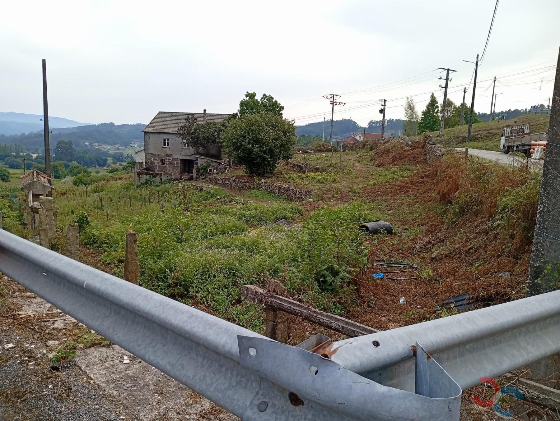 Venta de terreno en Pontevedra