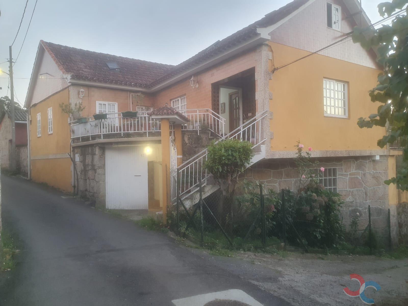 Venta de casa en Pontevedra