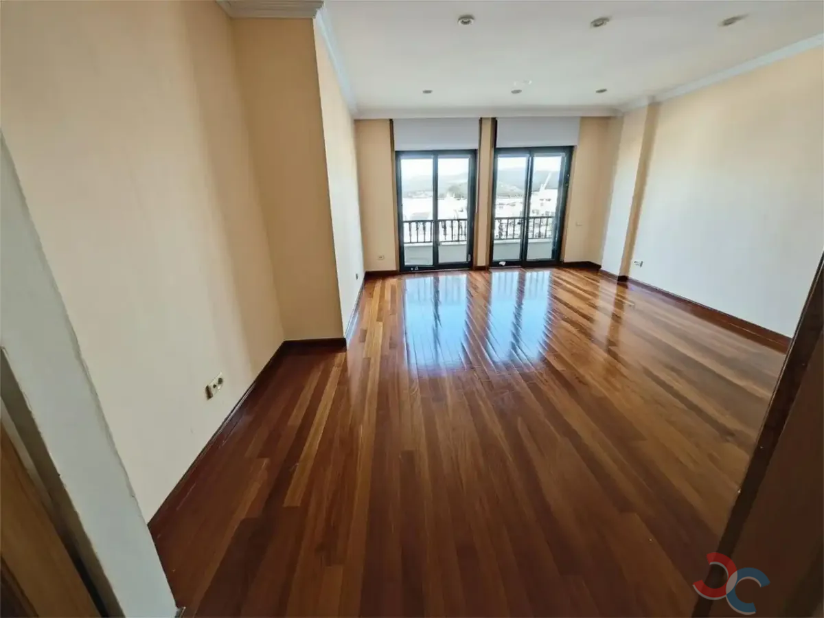 Venta de piso en Marín