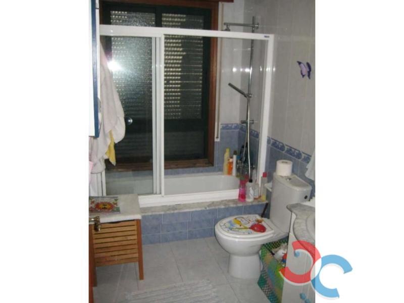 For sale of house in Cangas