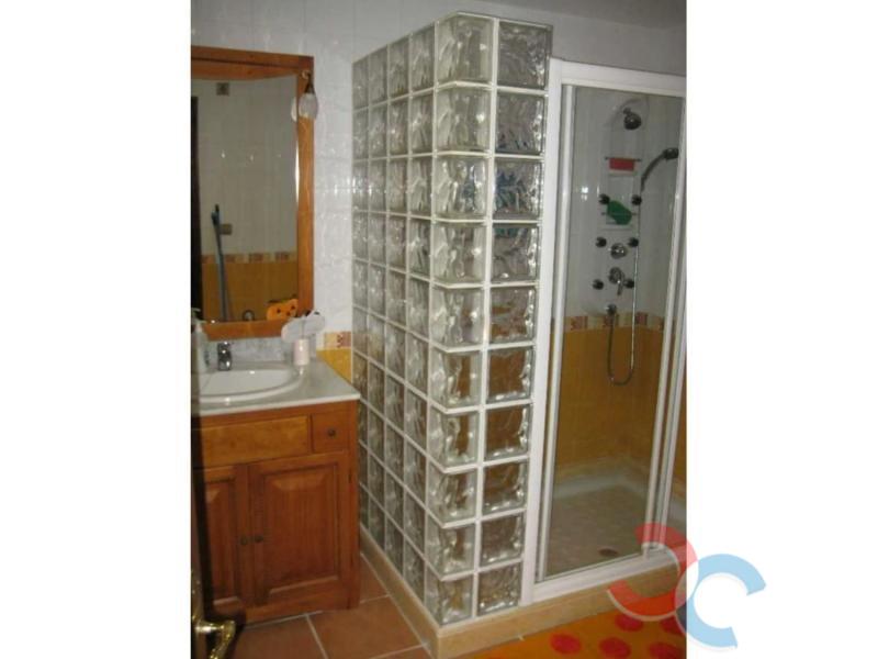 For sale of house in Cangas