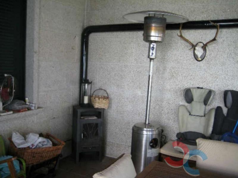 For sale of house in Cangas
