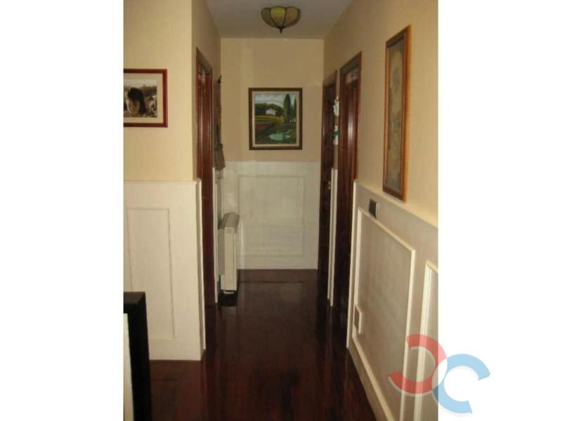 For sale of house in Cangas