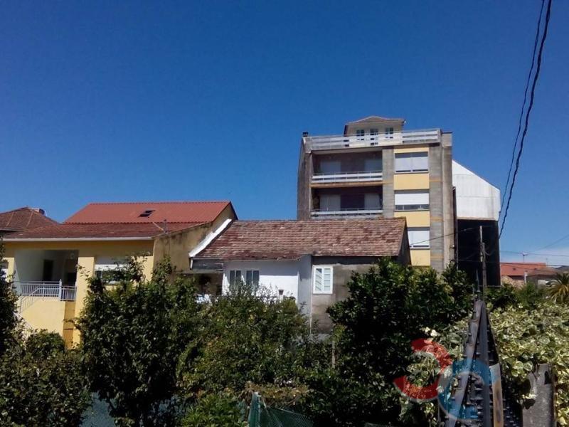 For sale of flat in Soutomaior