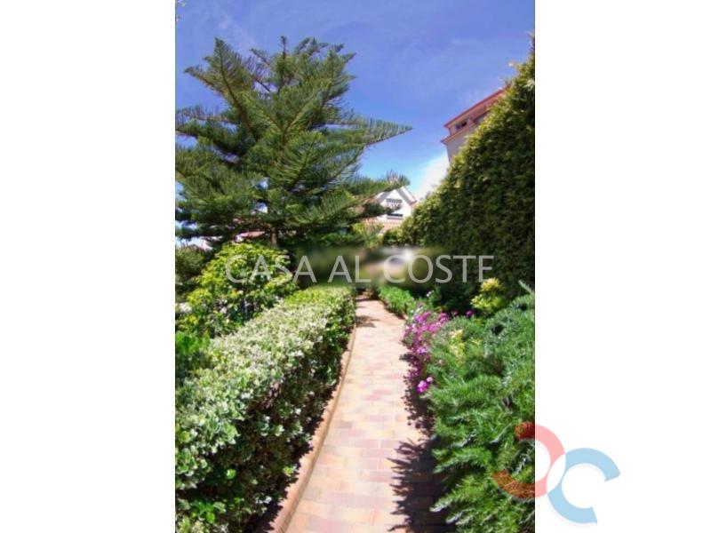 For sale of house in Poio