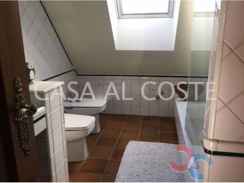 For sale of house in Poio