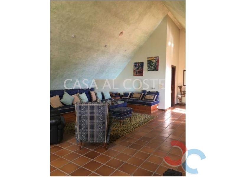 For sale of house in Poio