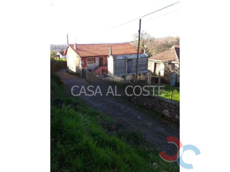 Venta de casa en Forcarei