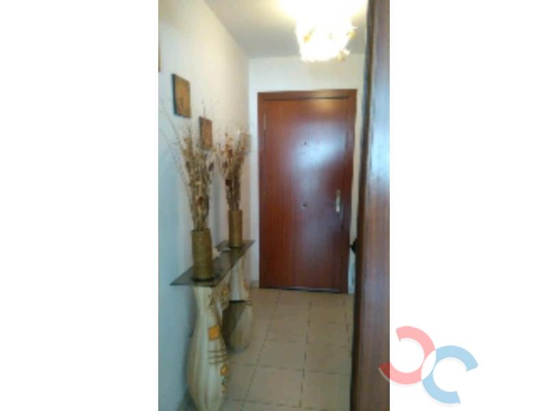 For sale of flat in Caldas de Reis