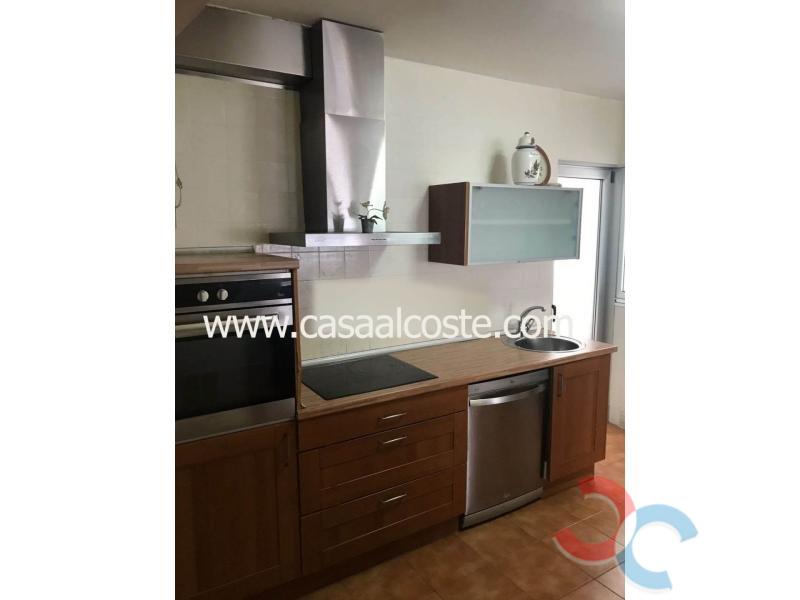 For sale of flat in Cuntis