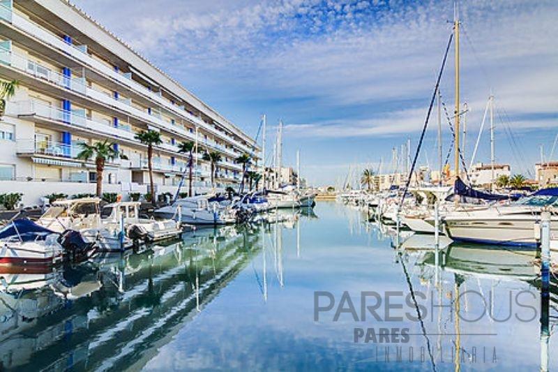 Venta de apartamento en Roses