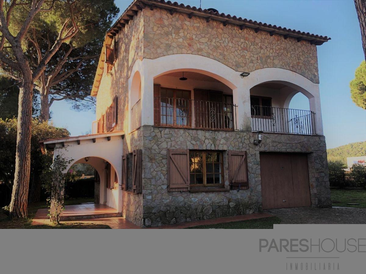 venta de casa en Mont-Ras, Urb Torre Simona Id:0104342