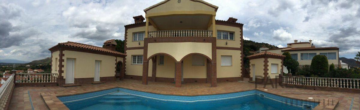 For rent of chalet in Palau-Saverdera