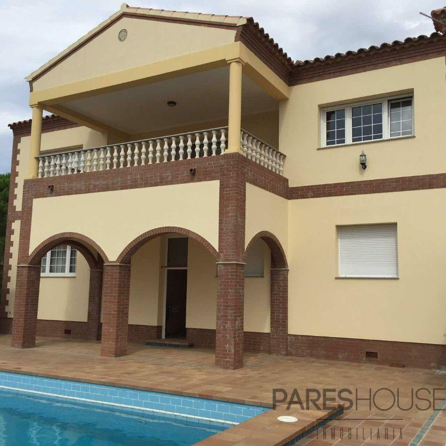 For rent of chalet in Palau-Saverdera