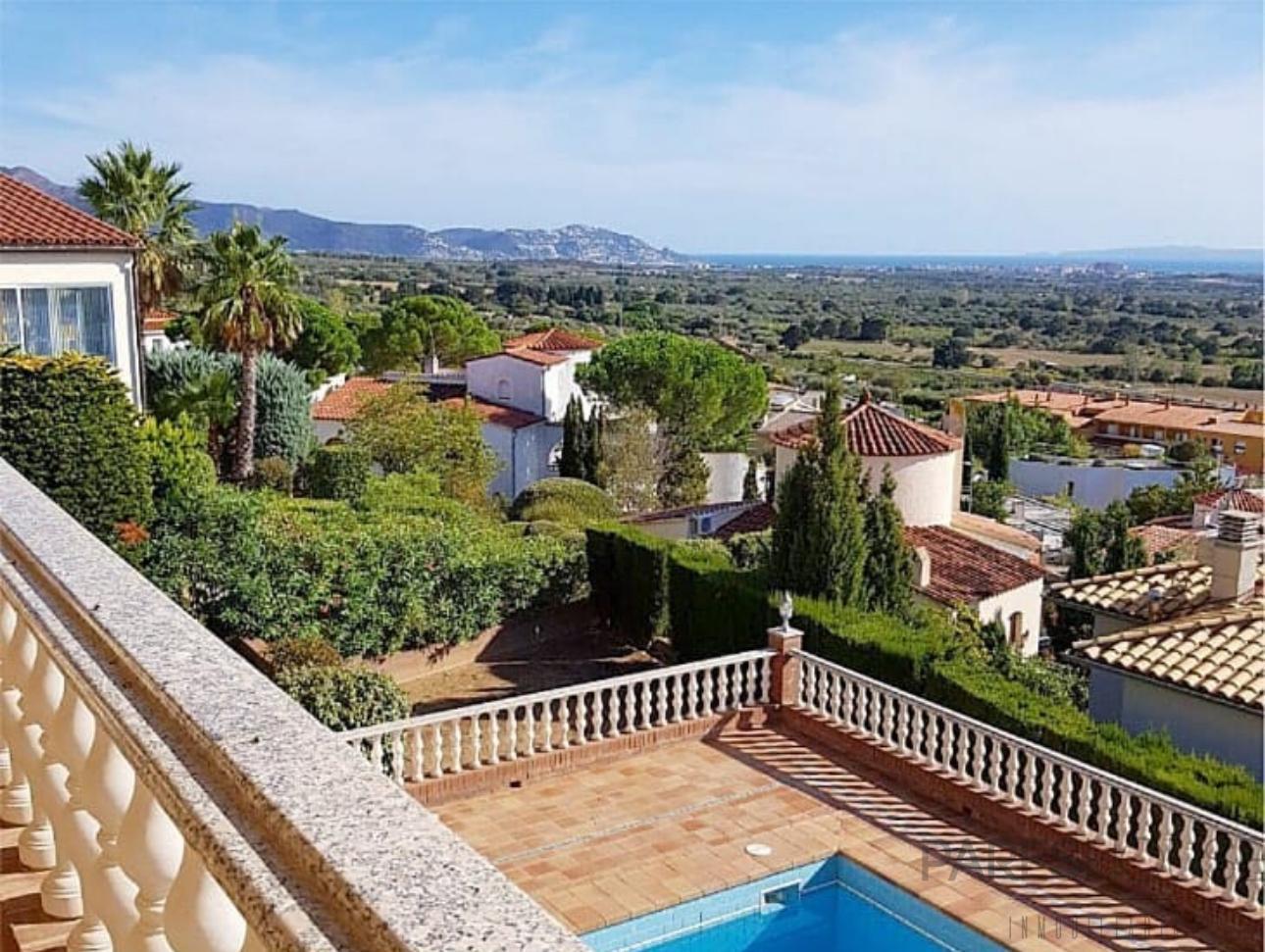 For rent of chalet in Palau-Saverdera