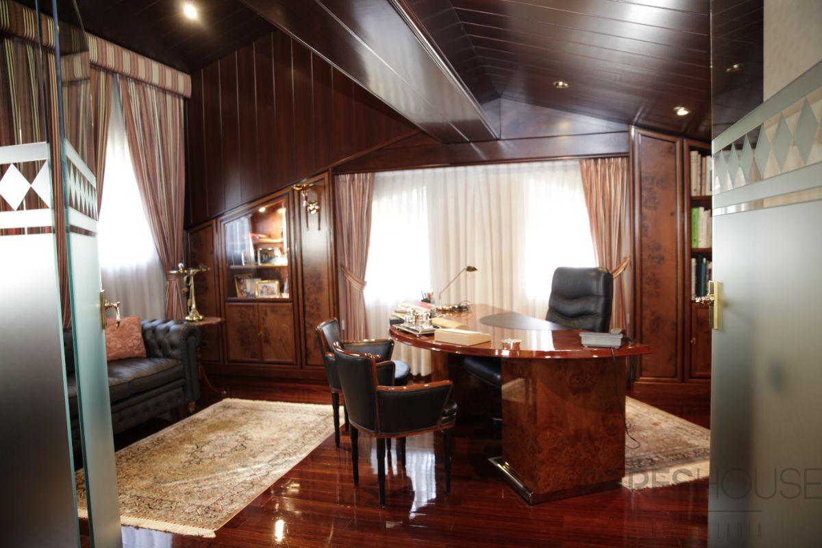 For sale of chalet in Andorra la Vella