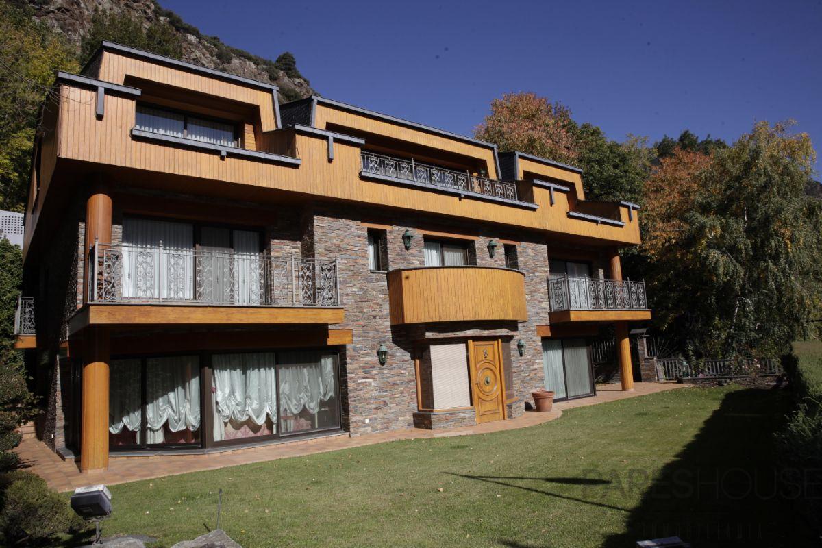 For sale of chalet in Andorra la Vella