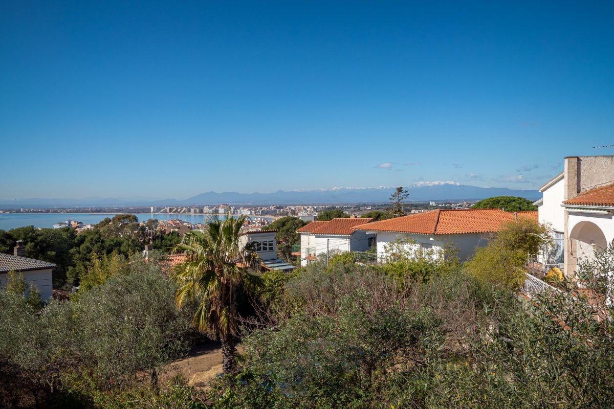 Venta de chalet en Roses