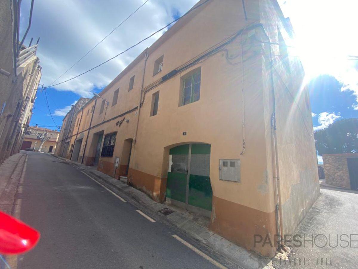 For sale of house in Sant Climent Sescebes