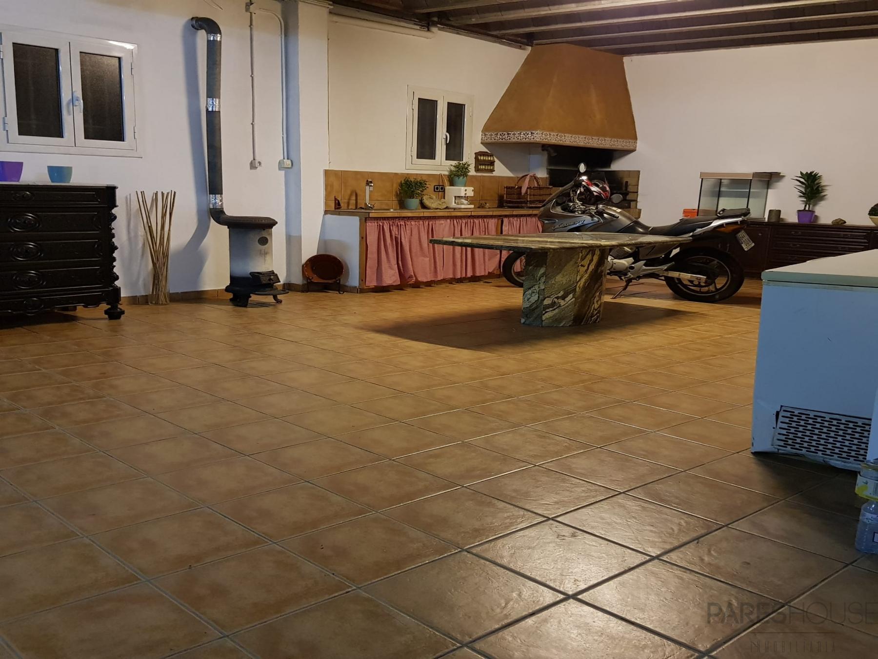 For sale of house in Vilabertran