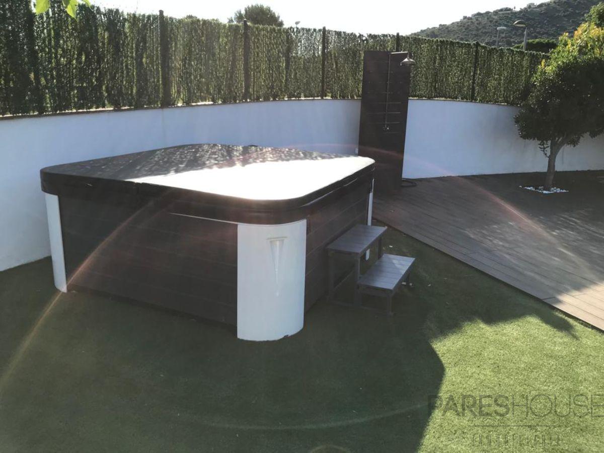 For sale of chalet in Llançà
