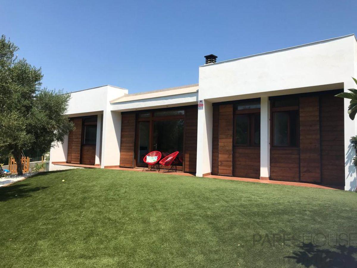 For sale of chalet in Llançà