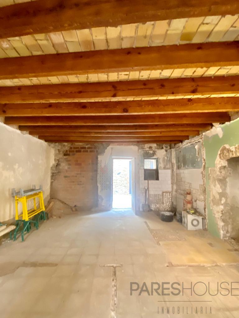 For sale of house in Sant Climent Sescebes