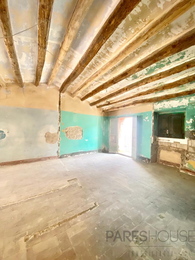 For sale of house in Sant Climent Sescebes