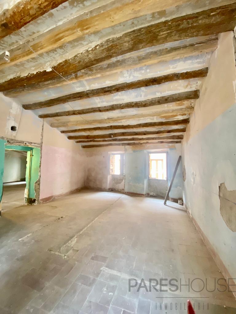 For sale of house in Sant Climent Sescebes